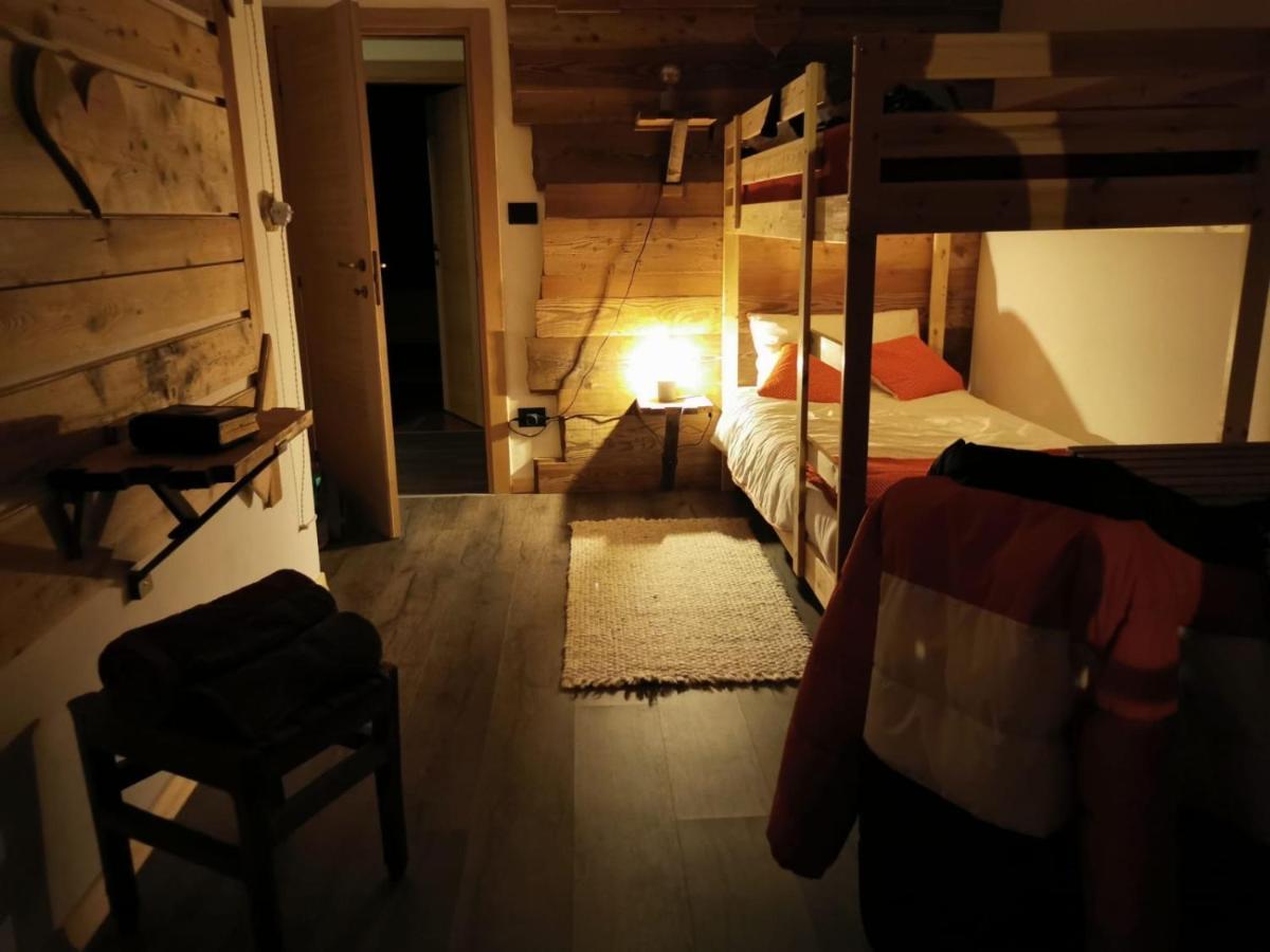 Maison Rongier Nel Centro Di コー​​ニュ エクステリア 写真