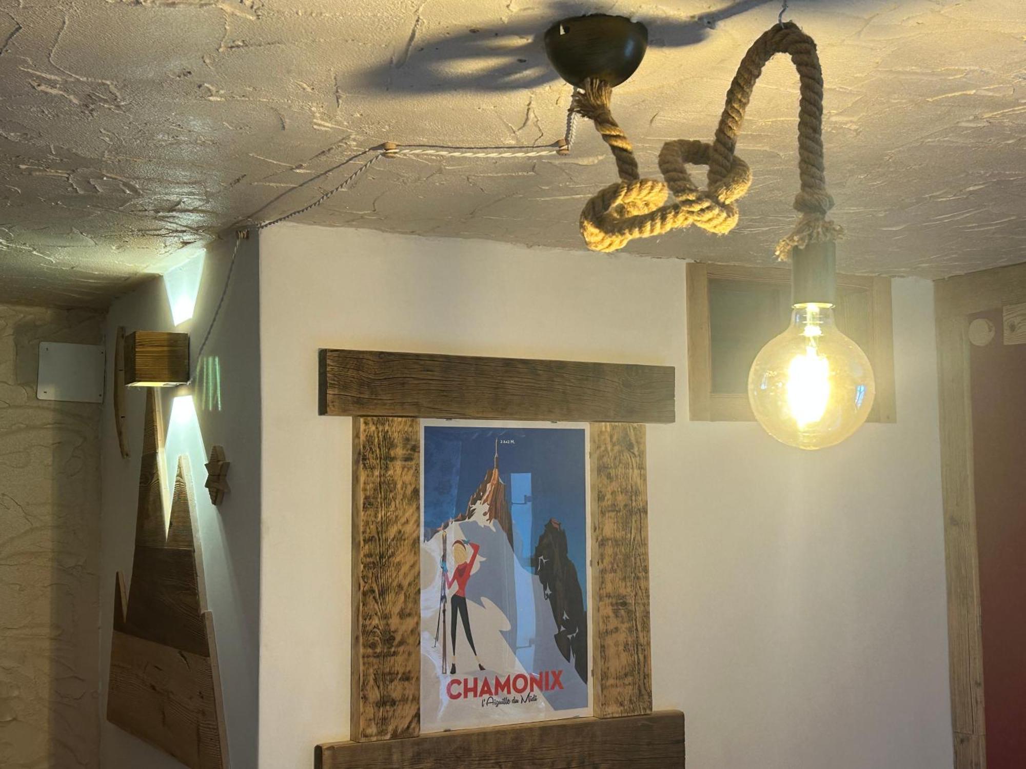 Maison Rongier Nel Centro Di コー​​ニュ エクステリア 写真